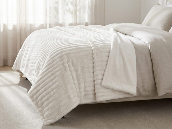 Coperta trendy rigata